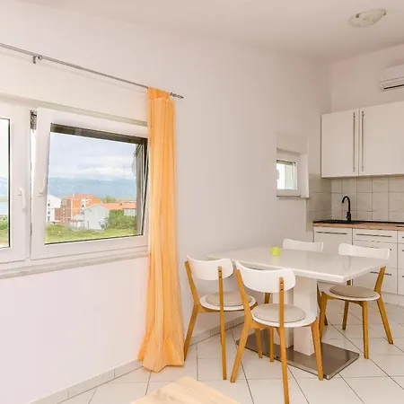 Apartment Ivan