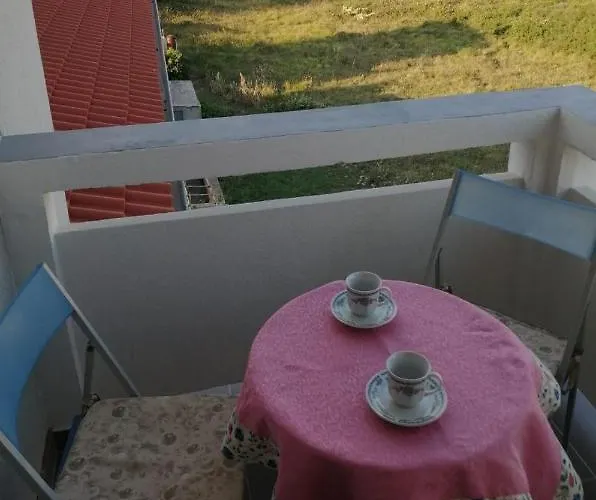 Ivan Апартаменты Вир