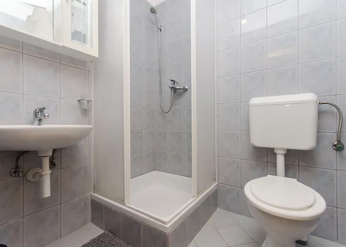 Апартаменты Ivan Вир